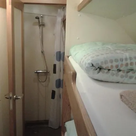 Zeilschip De Vrouw Dina * Lejda